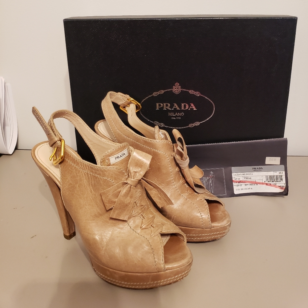 AUTHENTIC PRADA VITELLO SHOES SIZE5.5 100.00 OFFER